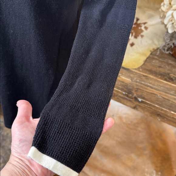 August Silk Black Long Sleeve Top with White Trim - Picture 4 of 7